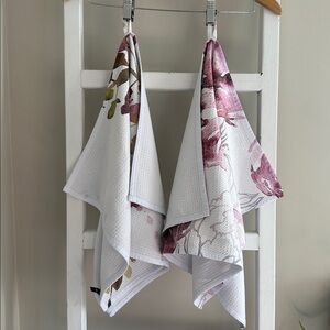 Set of 2 Geometry Watercolor Floral Kitchen Tea Towels